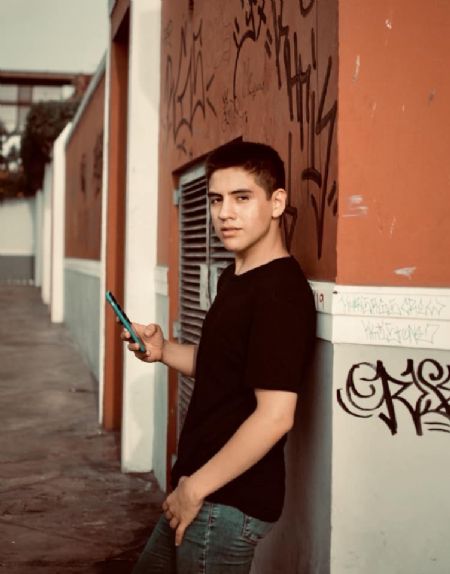 Carlos Alejandro - ID: 118812