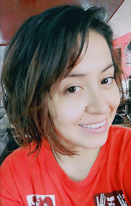 Tania Dayana - ID: 122038