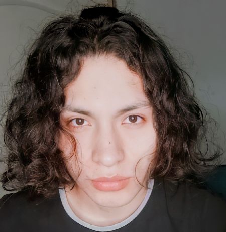 Alejandro - ID: 123746