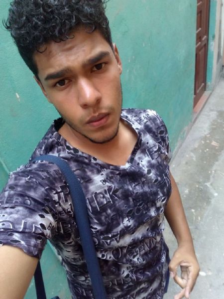 Gabriel - ID: 128885