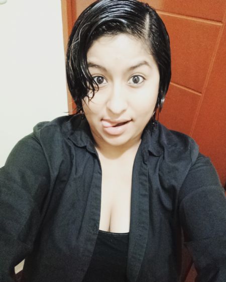 Shirley - ID: 130672