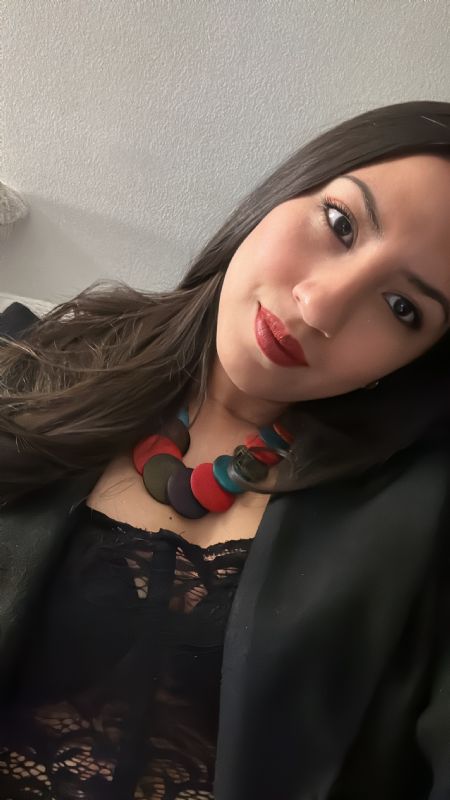 Andrea - ID: 152894