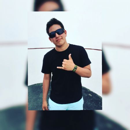 Sergio - ID: 166228 - 430157