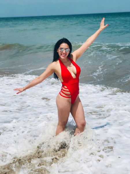 Carla - ID: 194696 - 469141