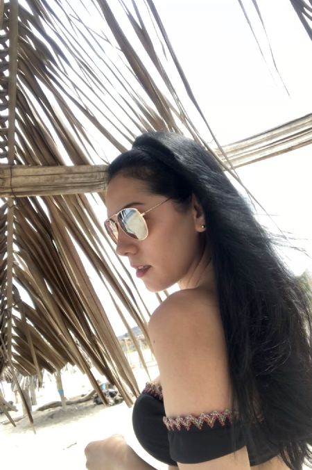 Carla - ID: 194696 - 469142