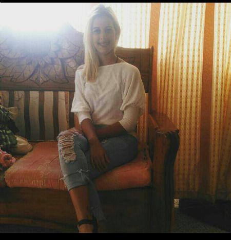 Cris Carolay - ID: 207076