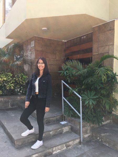 Rosana Rashel - ID: 213676