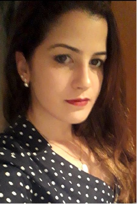 stefanie - ID: 229694