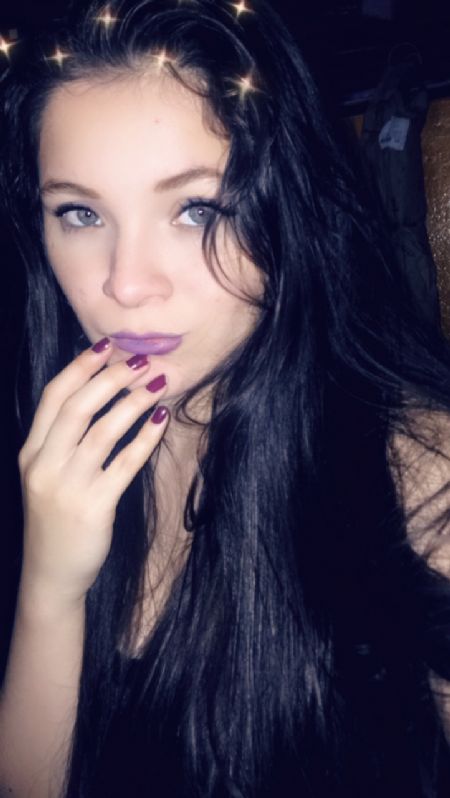 Brenda - ID: 233032