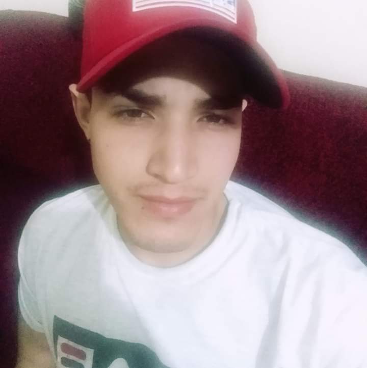 Carlos Daniel - ID: 233531