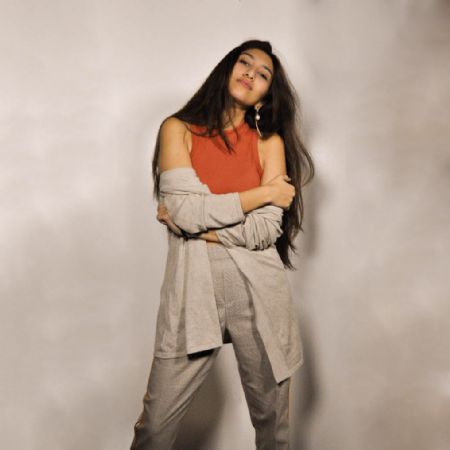 Alejandra - ID: 240200
