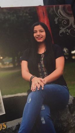 Estefania - ID: 244050