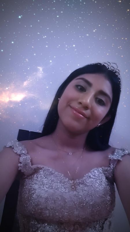 Elizabeth Alexandra - ID: 264746