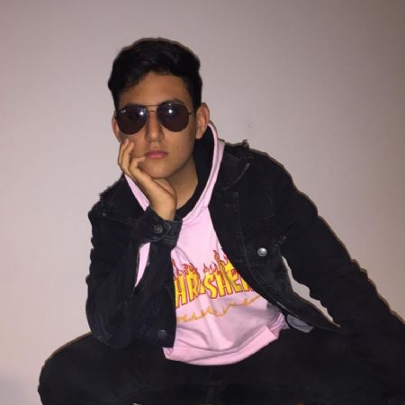 Ricardo - ID: 287183