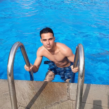 Mike - ID: 294490 - 636561