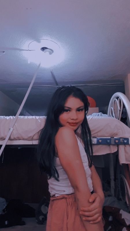Kiara - ID: 305706