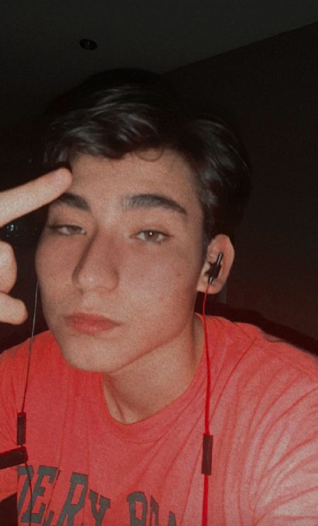 Sebastian - ID: 314668