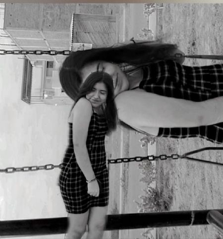 CLAUDIA - ID: 323061