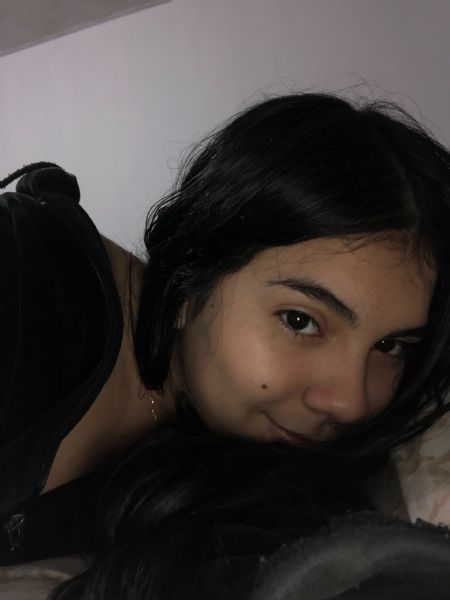 Abril - ID: 325076