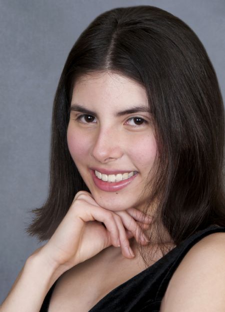 Eliana - ID: 328223 - 626211
