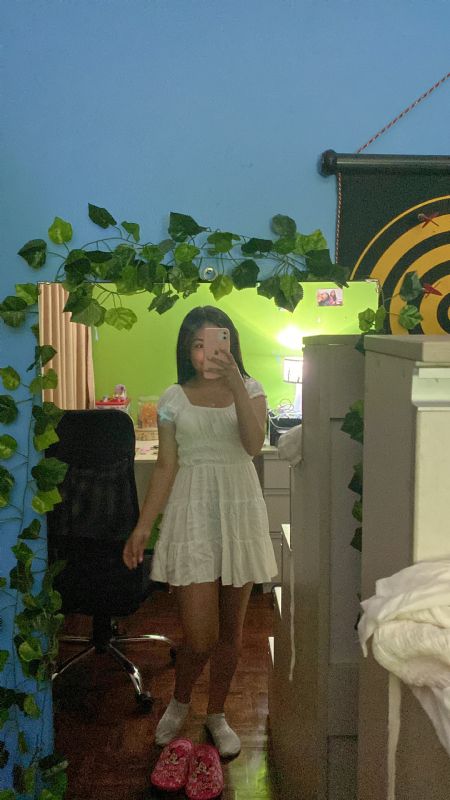Daniella - ID: 330498