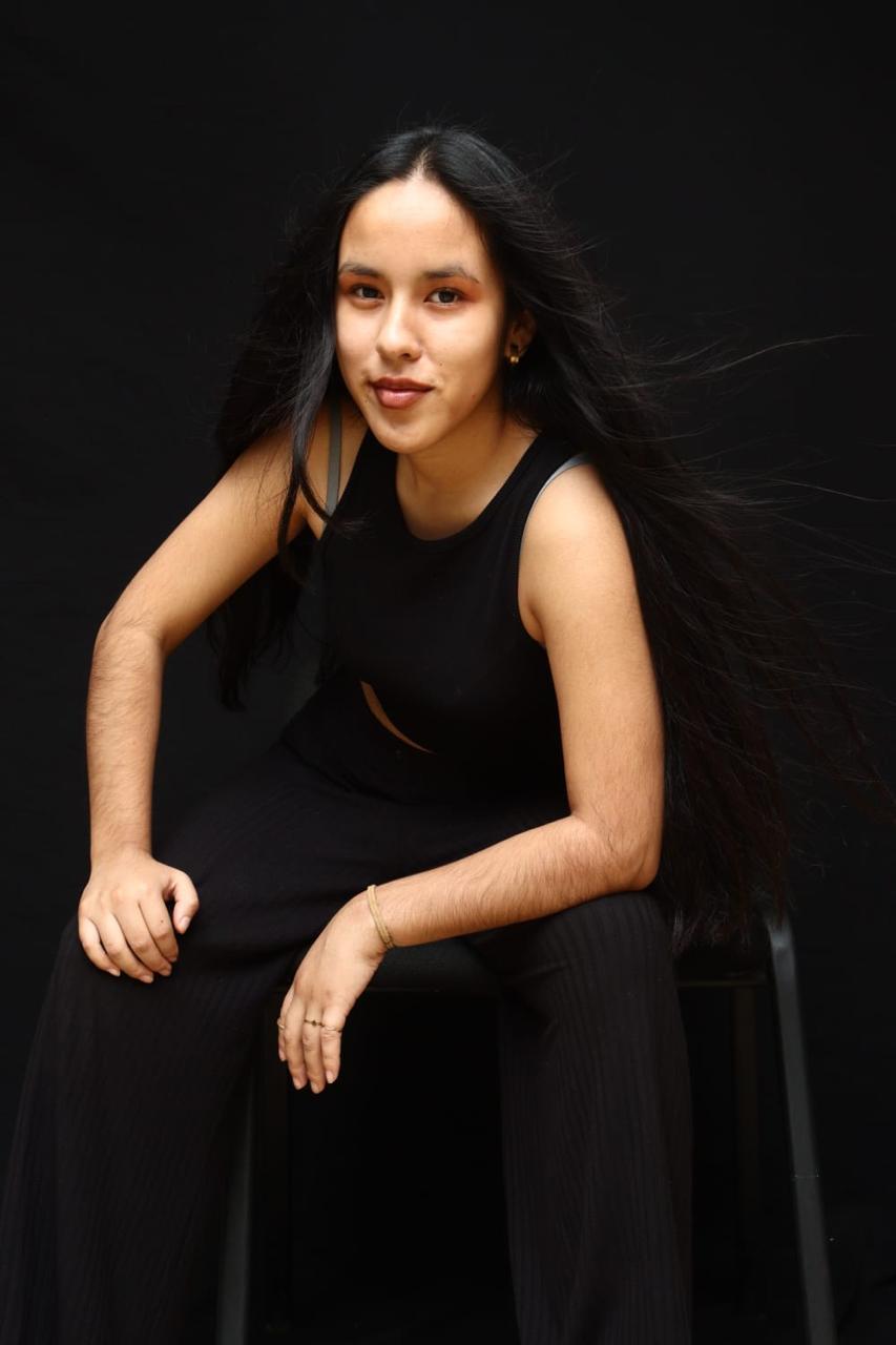 Yovana - ID: 373955 - 699203