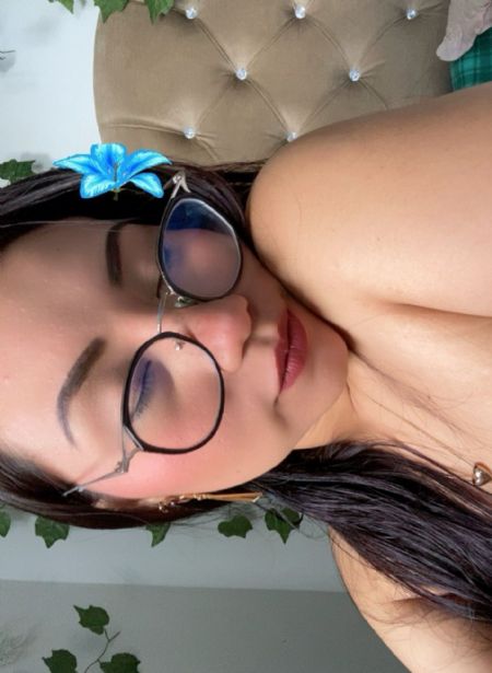 Lyn - ID: 385523