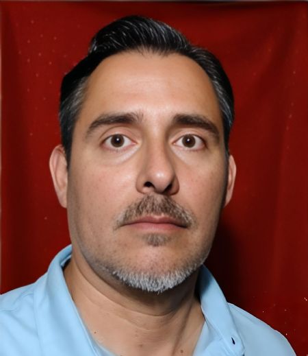 Gino - ID: 386479 - 715711