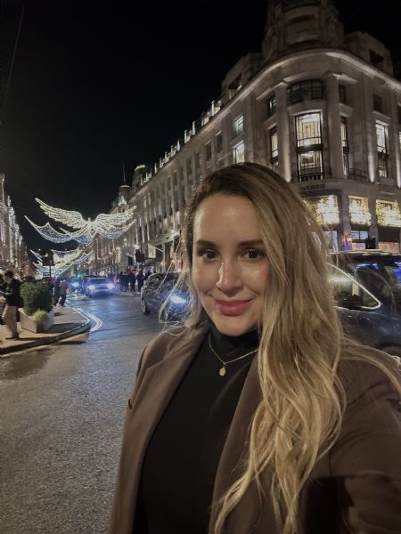 Carla - ID: 576628