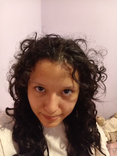 luana - ID: 584882 - 829561