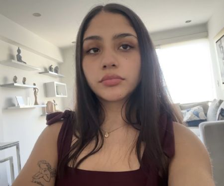 Yeysa Nina - ID: 593695 - 840262